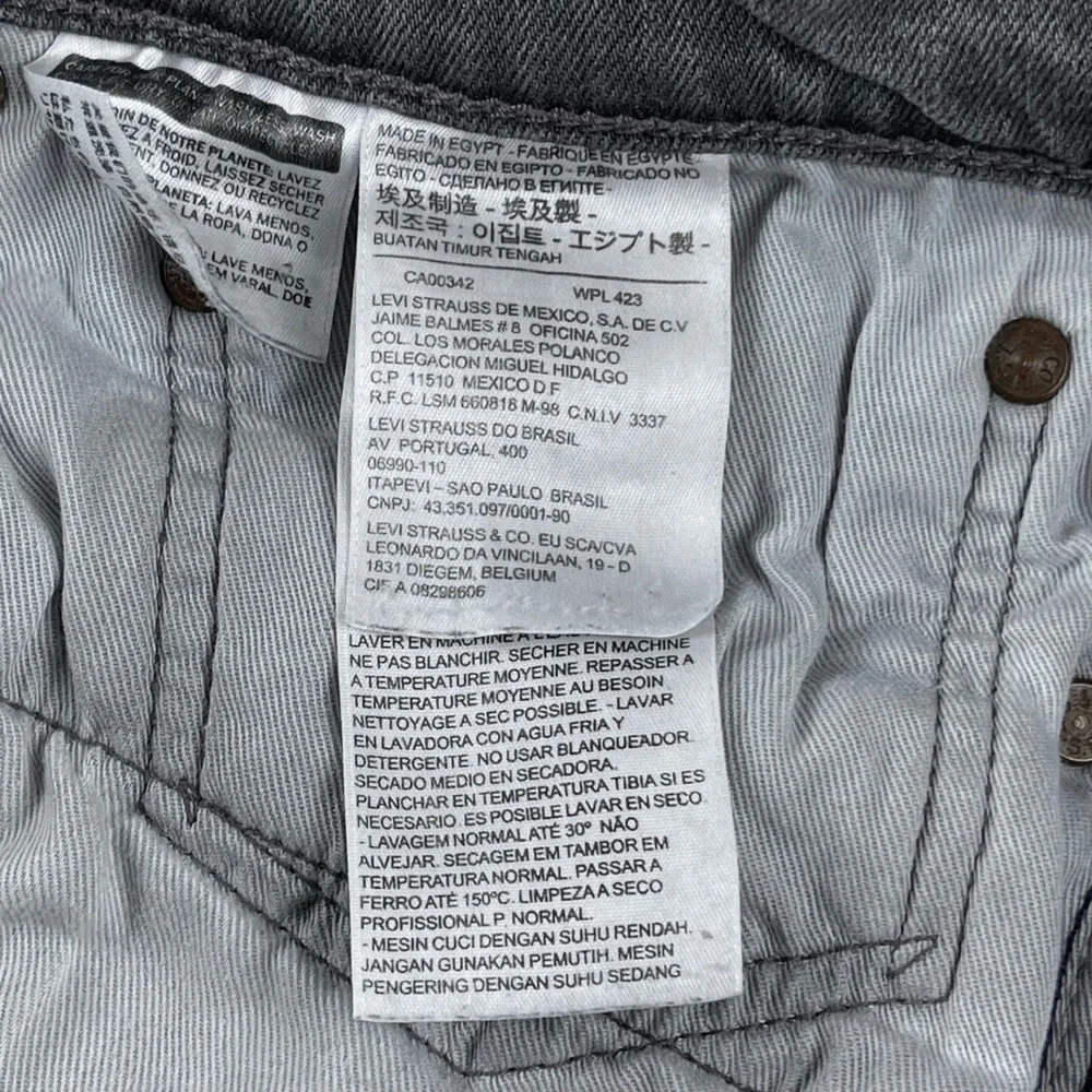 Levi's 541 Athletic Taper Mens 42x32 Grey Denim Jeans Stretch Casual Pants
